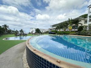 Karon Butterfly Seaview Home