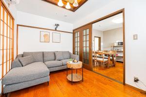 NEW OPEN! japanse house,! nearest akabane station 6ldk mix 15 people, shinjuku 14 min,shibuya 19 min,tokyo 15 min