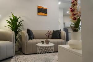 7 Suites Apart Hotel