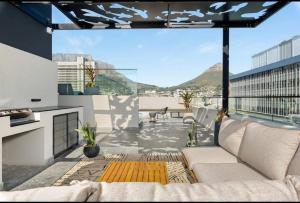 The Tokyo Luxury Apartments 210