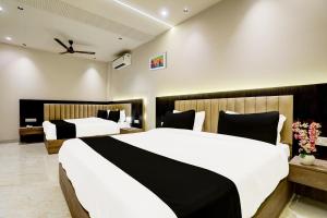 Collection O THE PARK LANE