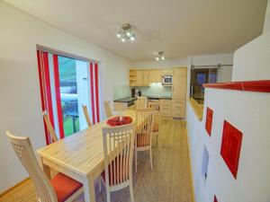 Holiday Home in Königsleiten with Swimming Pool