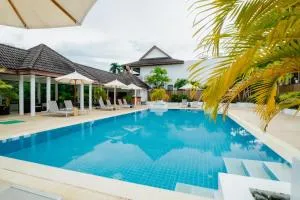 The Sands 2 bedroom apartment Naiharn - Ban Karon