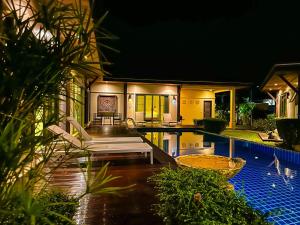 Emerald Pool Villa Lush Villa On A Sunny Island