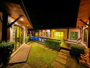 Emerald Pool Villa Lush Villa On A Sunny Island