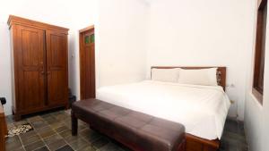 Phòng Đôi Cao Cấp (Superior Double Room)