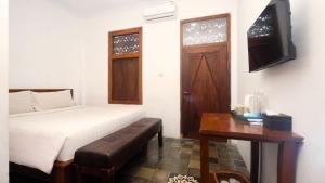 Phòng Đôi Cao Cấp (Superior Double Room)