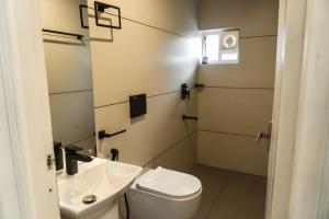 7 Suites Apart Hotel