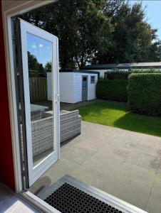 Privacyvol chalet FlER in Putten