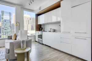 Rincon Hill 1BR w WD Gym Pool nr Tech HQs SFO-784