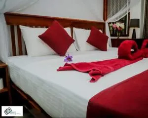 King's Marine B&B Surf Hotel - Ipitagoda