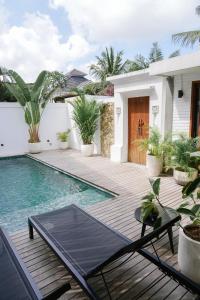 Modern 3 Bdr Villa in Pererenan w Private Pool Walk to Beach and Cafes