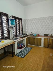 Raa-Dhas Home stay