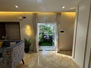 Heart of Downtown Luxurious2BHKPrabhat Rd,Deccan