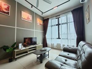 Kempas Dsummit Residences by Antlerzone