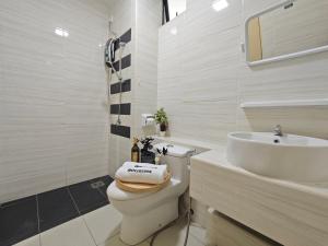 Kempas Dsummit Residences by Antlerzone