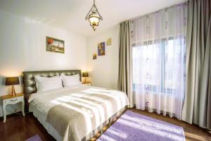 Comfort Double Room with Balcony room in Calea Poienii Penthouse