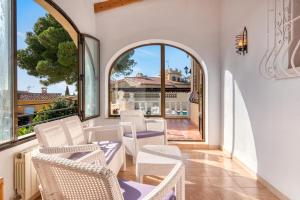 Landhaus Mit Pool Und Spektakulren