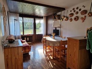 Appartements Grazioso appartamento vicino alle piste : photos des chambres