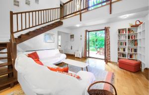 Beautiful Home In Malinska With Wifi