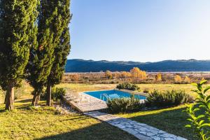 Country House Uros in Nature with Pool