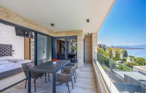 Gorgeous Apartment In Crikvenica 