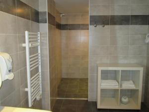 Hotels Hotel Restaurant les Voyageurs : photos des chambres