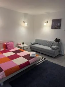 Park Lake Apartment - Dudeşti