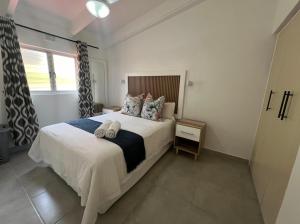 Chakas Rock Chalets 8 SEAVIEW - PRIVATE BRAAI - 9 HOLE PUTT-PUTT - TENNIS