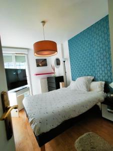 Chic & Spacieux-Paris à porte-Au pied du Métro 14