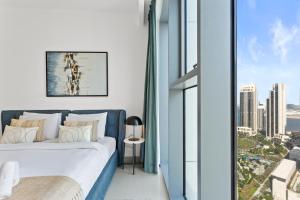 Luxe Living in 1 Bedroom apartment at 17 Icon Bay