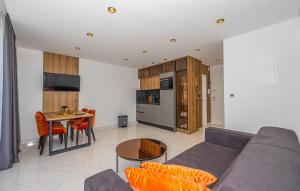 Lovely Apartment In Crikvenica 