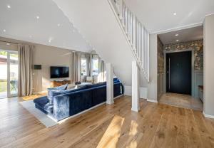 Modern villa with Jacuzzi