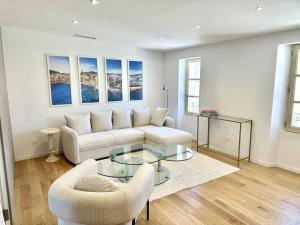 LEscale Tropézienne rue des Commerçants 3e