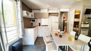 Campings Camping La Pinatelle : photos des chambres
