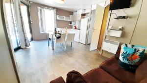 Campings Camping La Pinatelle : photos des chambres