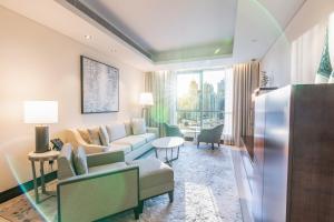 Residencial Apartments in Address Downtown connected to Dubai Mall