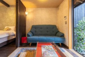 Higashiyama JIN 東山仁