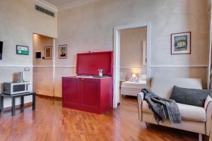 Novella Apartment by Mamo Florence