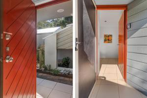 Hyams Beach Haven, Hyams Beach