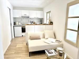 Saint Tropez High Standing 1