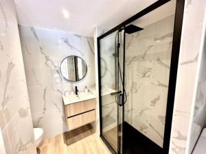 Saint Tropez High Standing 1