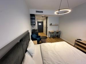 Plac Wolności 6 Contactless check-in 24h