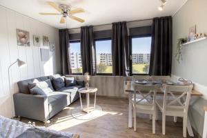 49 Ferienwohnung NEU am Südstrand Fehmarn 4U App.64-212