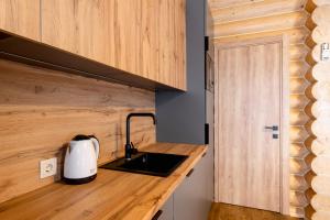 Готельний комплекс Парламент, Яблуниця