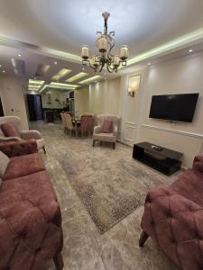 ميدان مسجد الصحابة الدقى