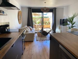 Charmant appartement entre la baie et l océan
