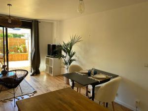 Charmant appartement entre la baie et l océan