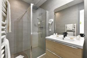 Hotels Les Portes du Cantal : photos des chambres