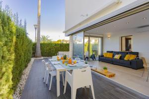 Villa Salines House